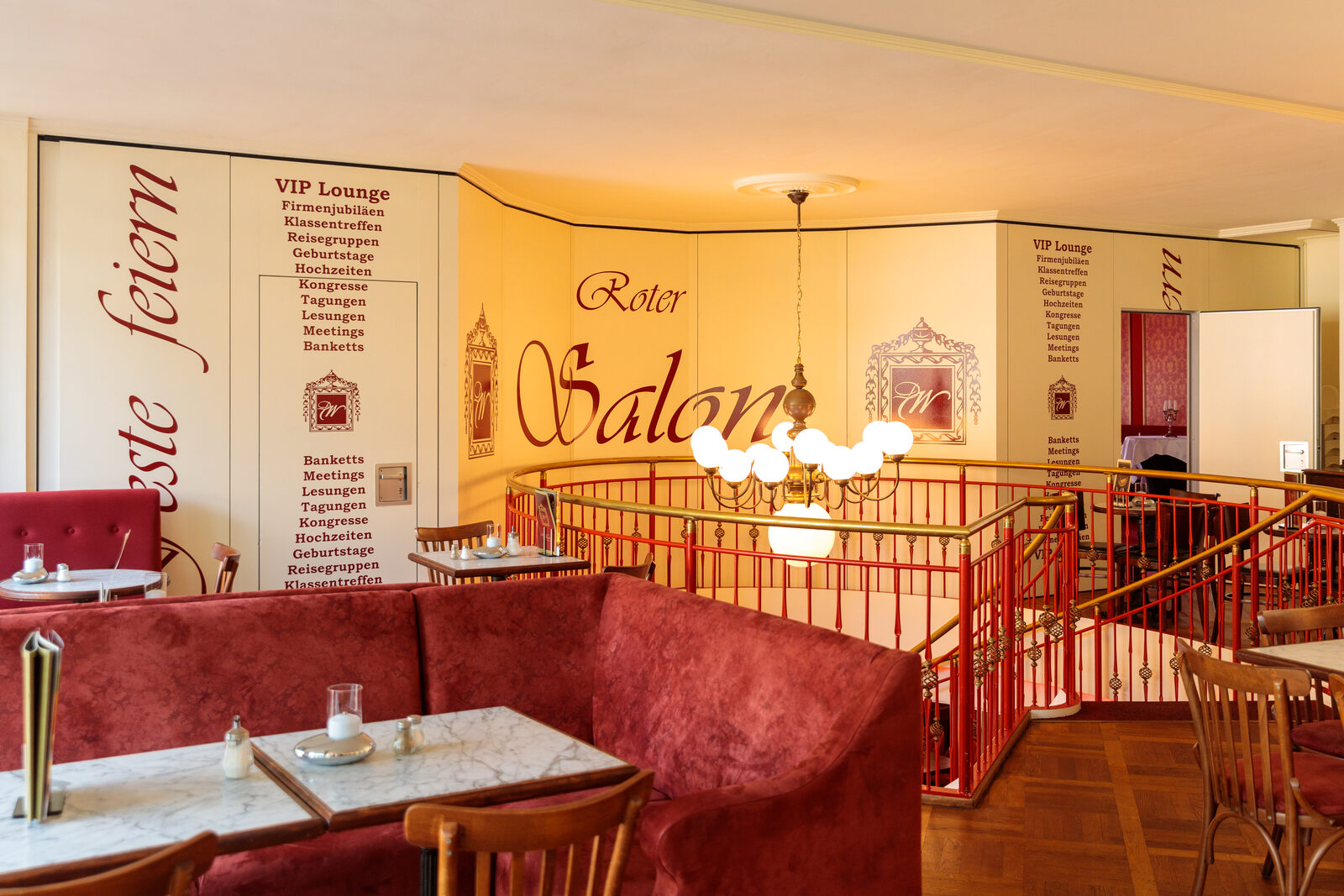 Der Rote Salon im Wiener am Luisenplatz